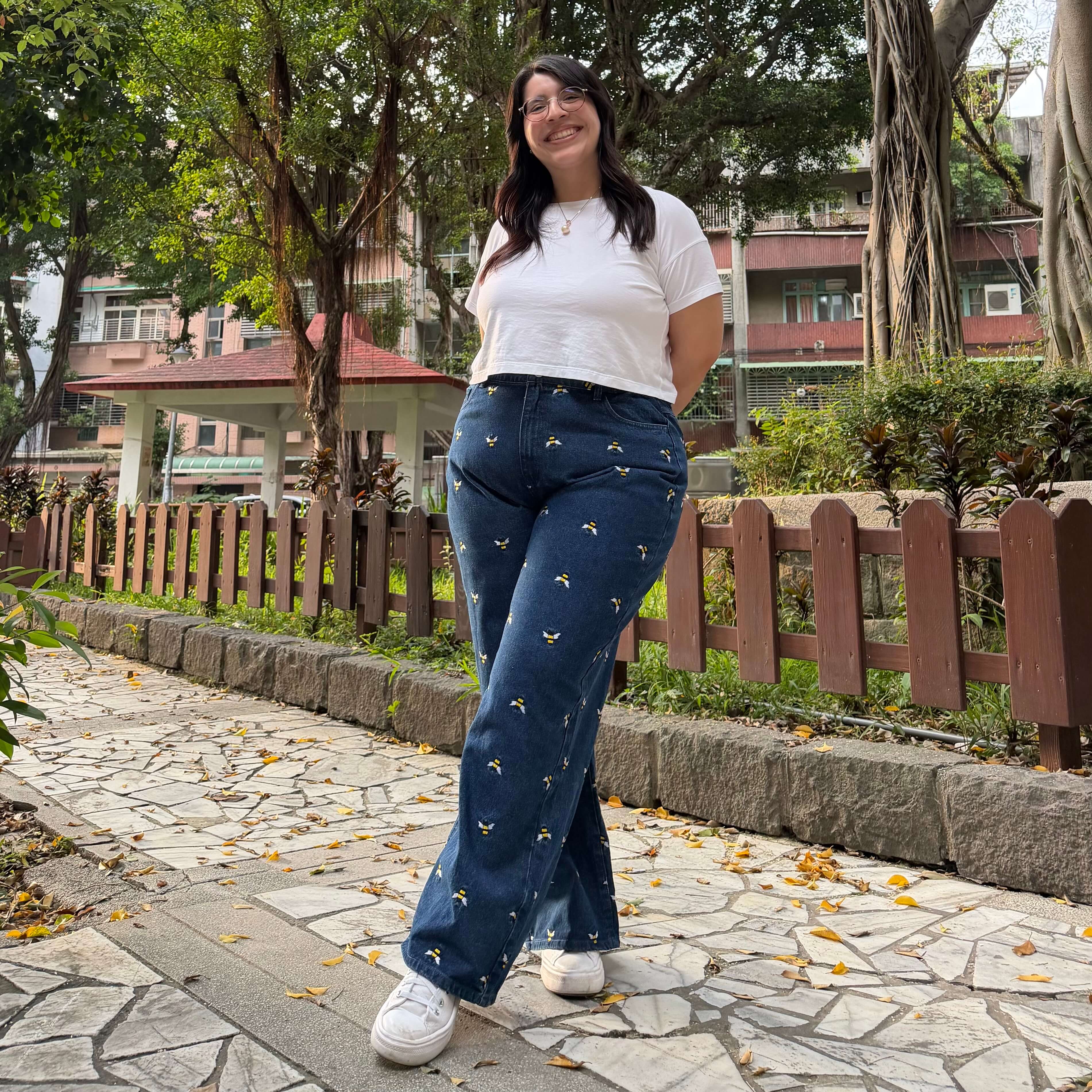 29" Inseam Jeans - Medium Wash with Bees